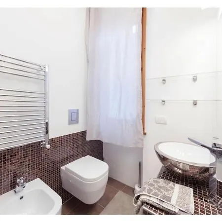 Bilocale moderno con giardino e parcheggio gratuito a Firenze sud-2